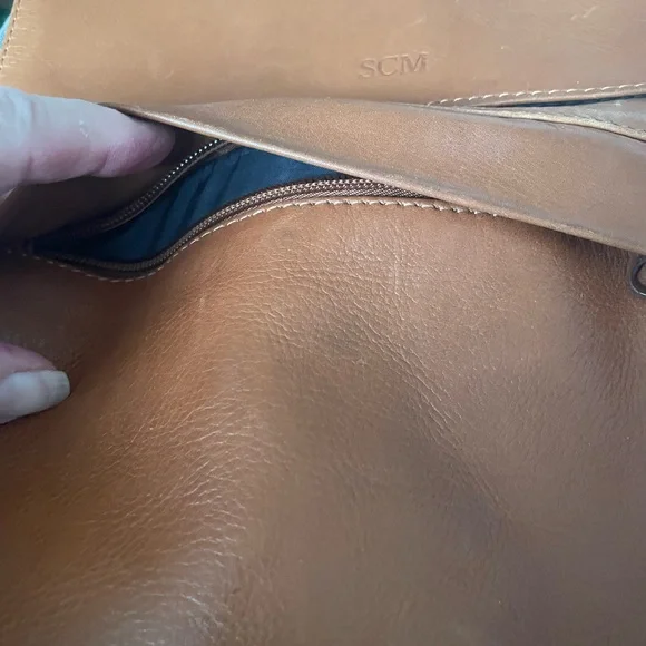 Vintage 90’s Essa Genuine Leather Camel Brown Crossbody Satchel Chest Bag - Picture 11 of 12